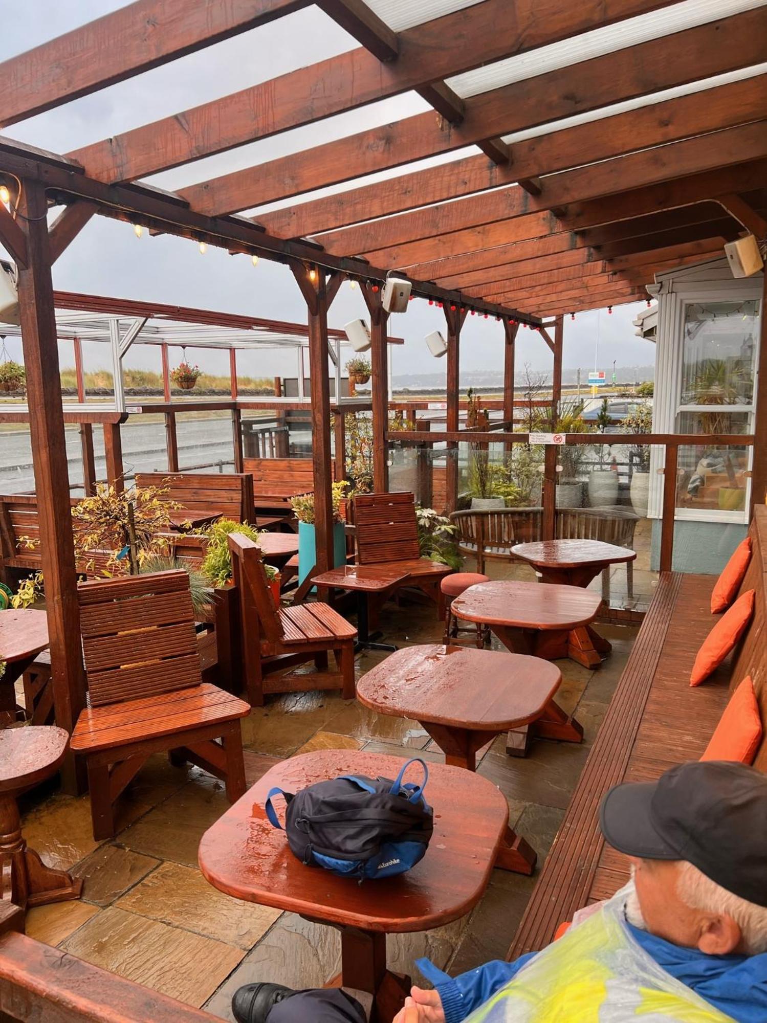 Hoopers Sandy Beach Guest Rooms 스완지 외부 사진